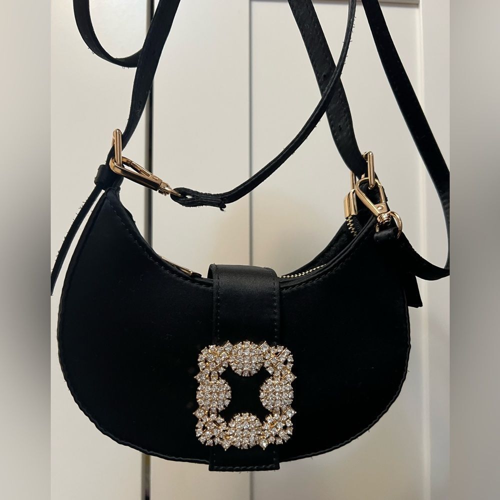 Elegant Black Crossbody Bag with Crystal Accent